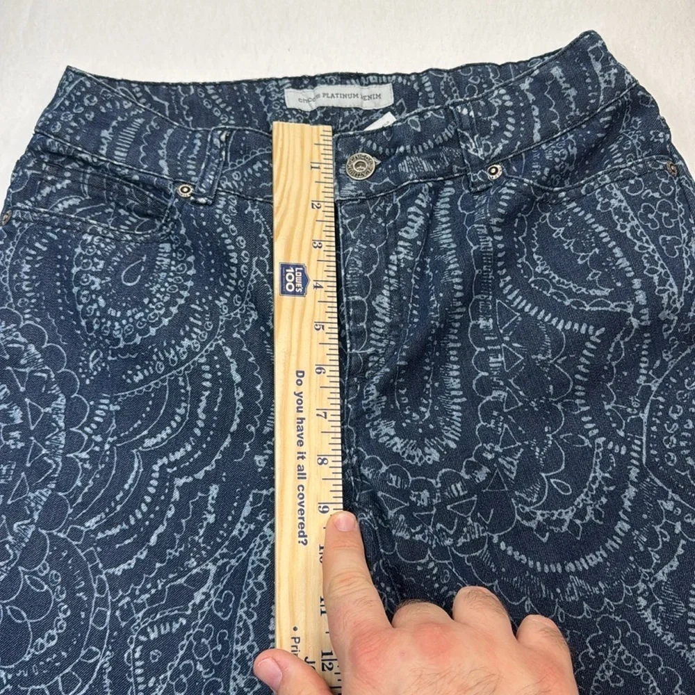 Chico’s Platinum Denim Paisley Ankle Jeans CHICOS 0 or size 4 / 6 XS blue